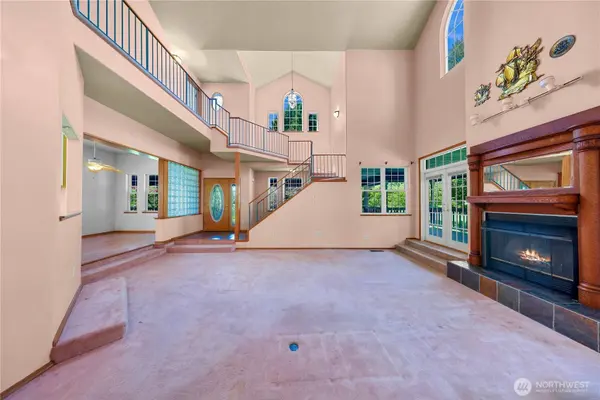 4077 Tarte Rd, Blaine, WA 98230