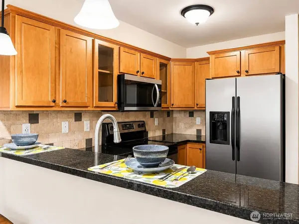 700 32nd St #A309, Bellingham, WA 98225