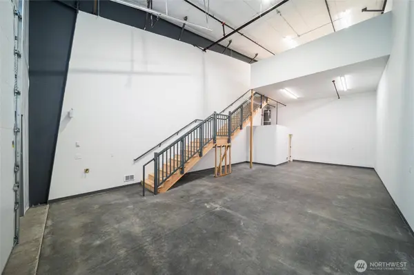 1704 Carolina ST #B-6, Bellingham, WA 98229