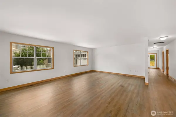 125 Greens LN, Everson, WA 98247
