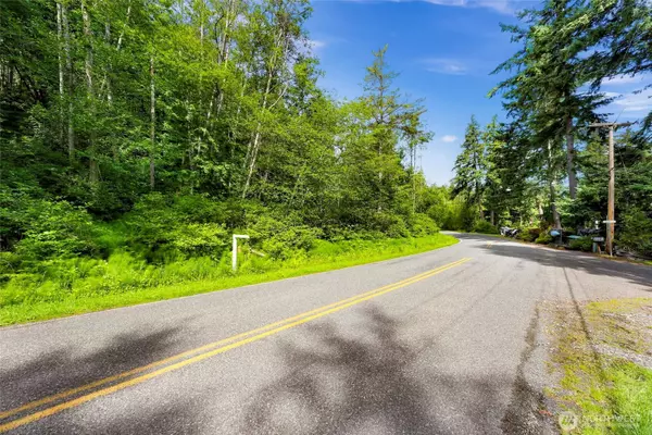 0 Island DR, Lummi Island, WA 98262