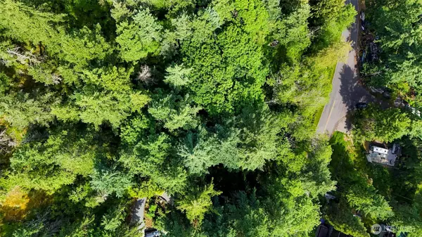 0 Island DR, Lummi Island, WA 98262