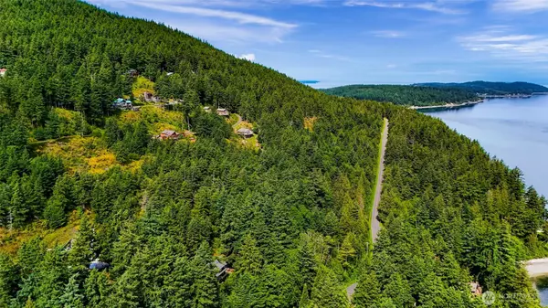 0 Island DR, Lummi Island, WA 98262