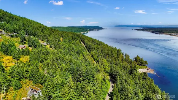 0 Island DR, Lummi Island, WA 98262