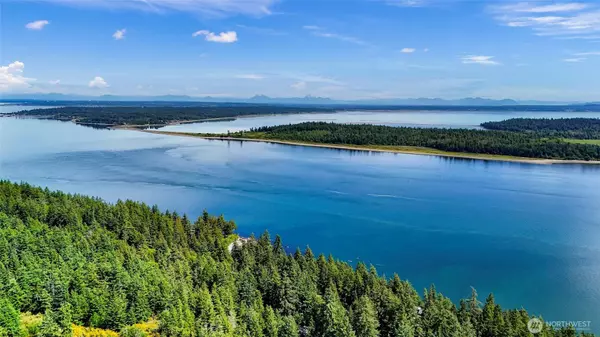 0 Island DR, Lummi Island, WA 98262