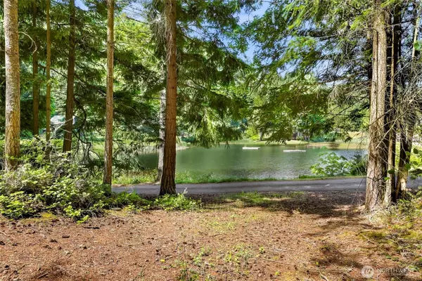 2940 Rosewood TER, Lummi Island, WA 98262