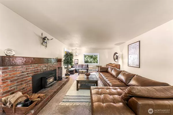 3 Indian Meadow CT, Bellingham, WA 98229