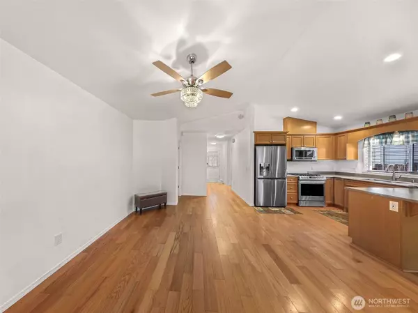 4409 Carstan LOOP, Blaine, WA 98230