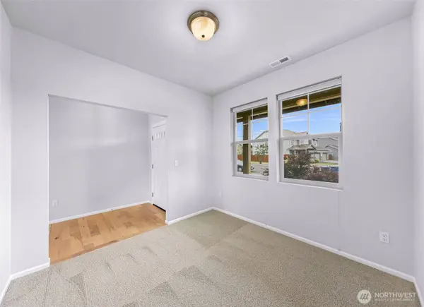 337 Cambridge LOOP, Sedro Woolley, WA 98284