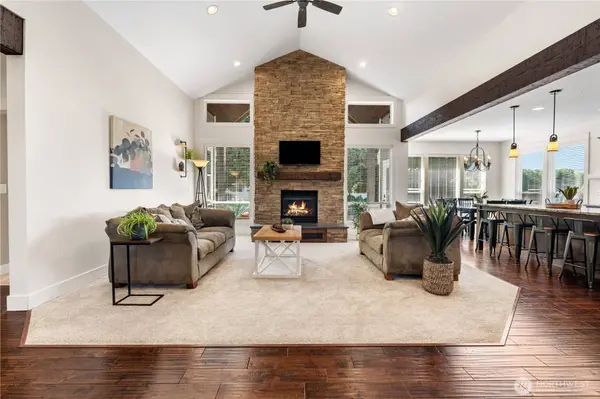 733 W Park DR, Lynden, WA 98264