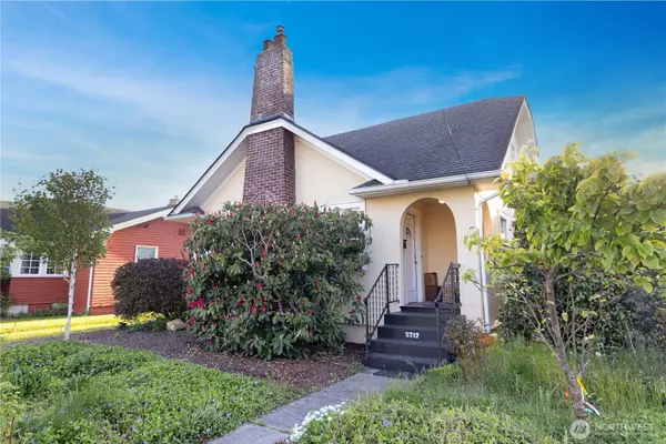 2717 Walnut ST, Bellingham, WA 98225