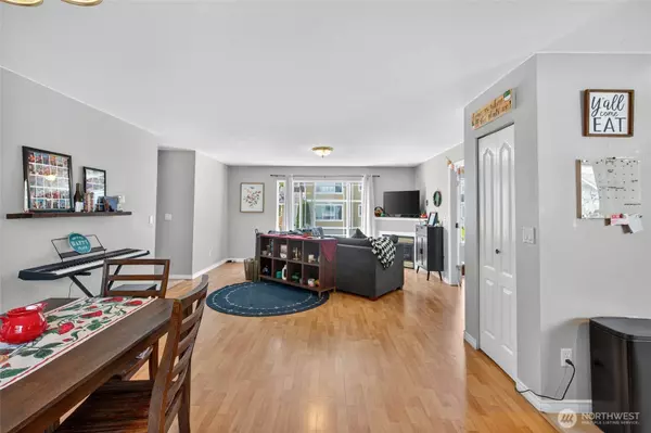 4244 Archer DR, Bellingham, WA 98226