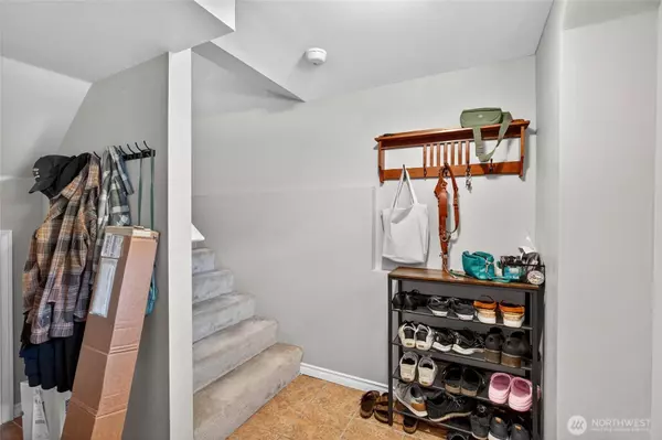 4244 Archer DR, Bellingham, WA 98226