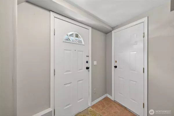 4244 Archer DR, Bellingham, WA 98226