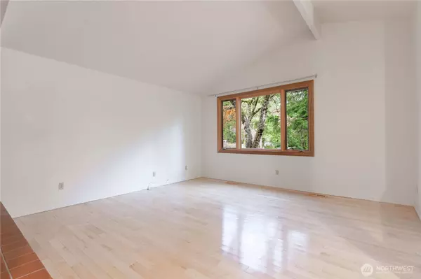 2209 W Birch ST, Bellingham, WA 98229