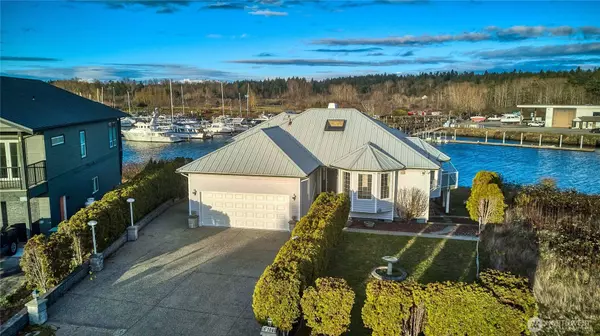 1648 Harbor Seal DR, Point Roberts, WA 98281