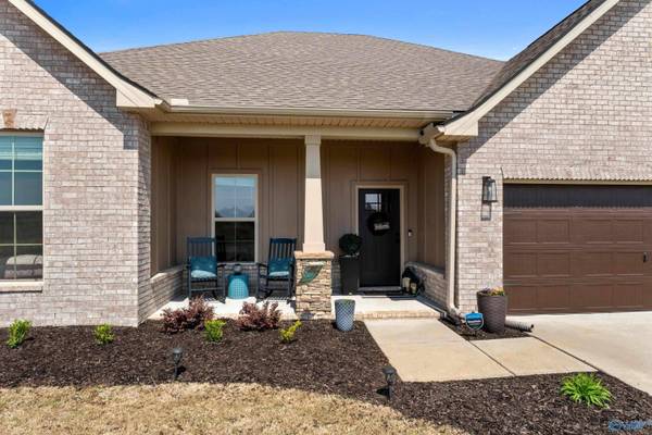 28255 Molly Bee Lane, Toney, AL 35773