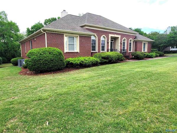 104 Danika Drive, Huntsville, AL 35806