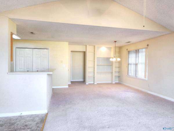 262 Waters Edge Lane #262, Madison, AL 35758