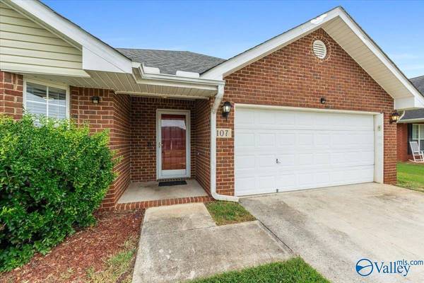 107 Shadow Trail SW, Huntsville, AL 35824