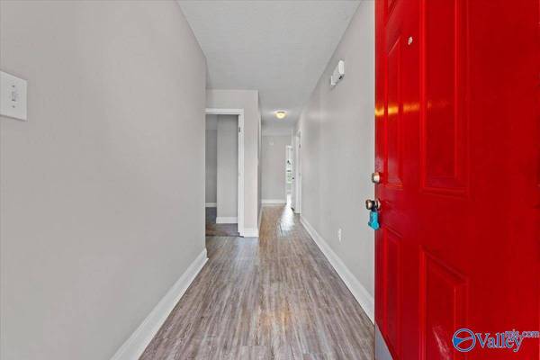 107 Shadow Trail SW, Huntsville, AL 35824