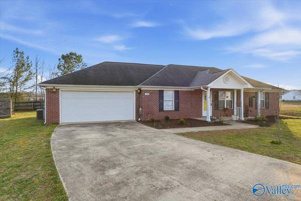 182 Bonaire Drive, Huntsville, AL 35811