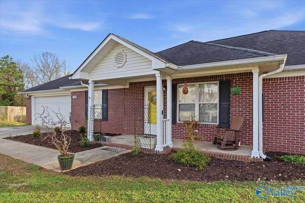 182 Bonaire Drive, Huntsville, AL 35811