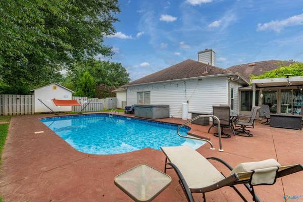 102 Silver Tail Lane SW, Huntsville, AL 35824