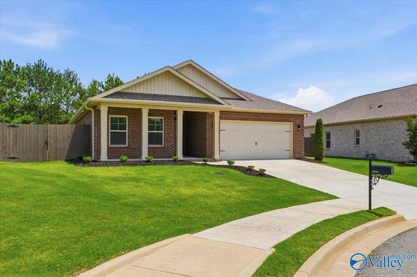 14774 London Lane, Athens, AL 35613