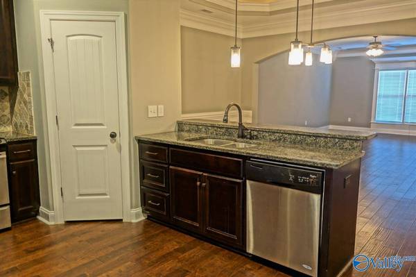551 West Mossyleaf Drive, Huntsville, AL 35824