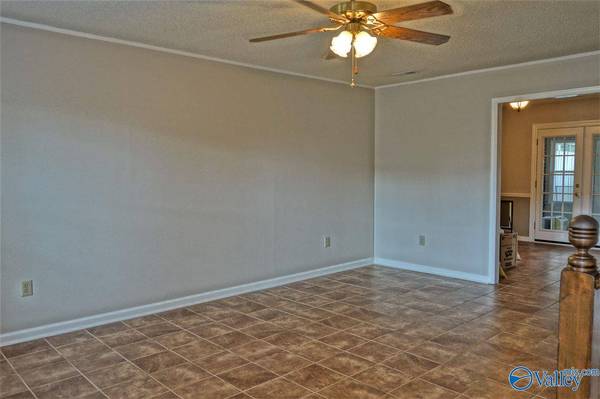 106 Crescent Circle, Madison, AL 35758
