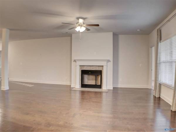 210 Properzi Way, Huntsville, AL 35824