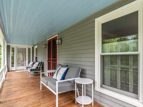 183 Birnamwood Drive, Chapel Hill, NC 27516