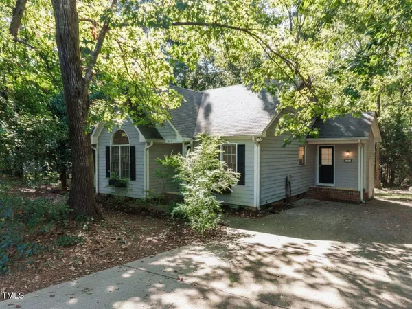 216 Deep Pool Ct. Court, Benson, NC 27504