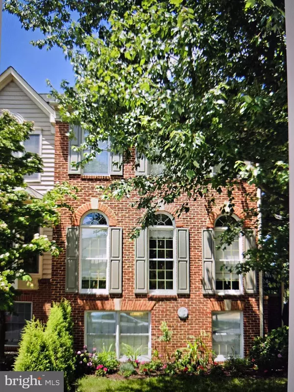 121 LONG ACRE CT, Frederick, MD 21702