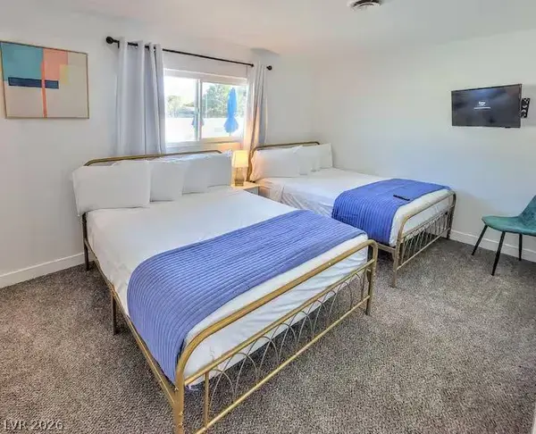 3113 Black Forest DR, Las Vegas, NV 89102
