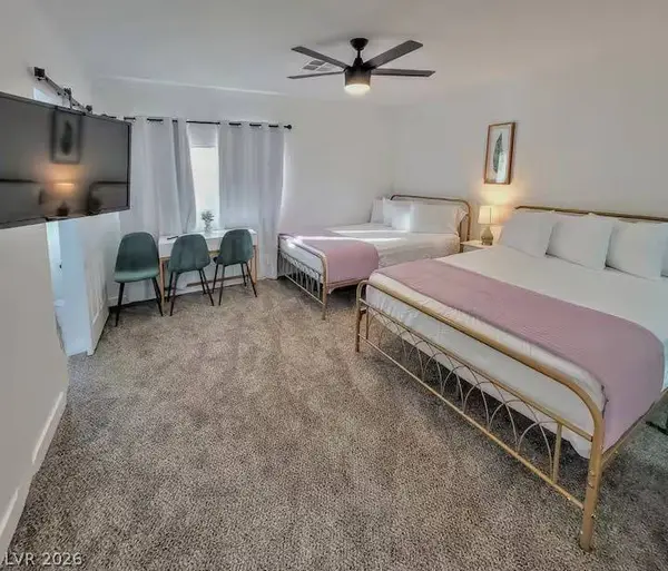 3113 Black Forest DR, Las Vegas, NV 89102