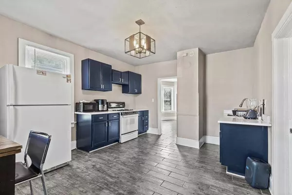 2462 N 23rd STREET, Milwaukee, WI 53206