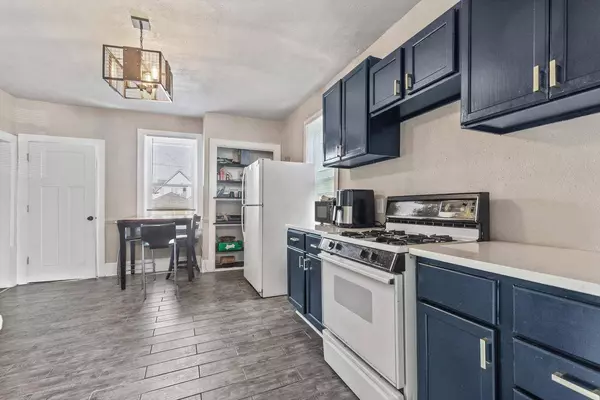 2462 N 23rd STREET, Milwaukee, WI 53206