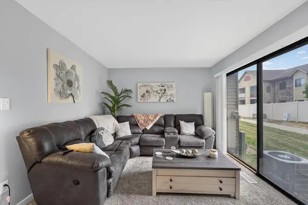 1421 W Edgerton AVENUE #R, Milwaukee, WI 53221