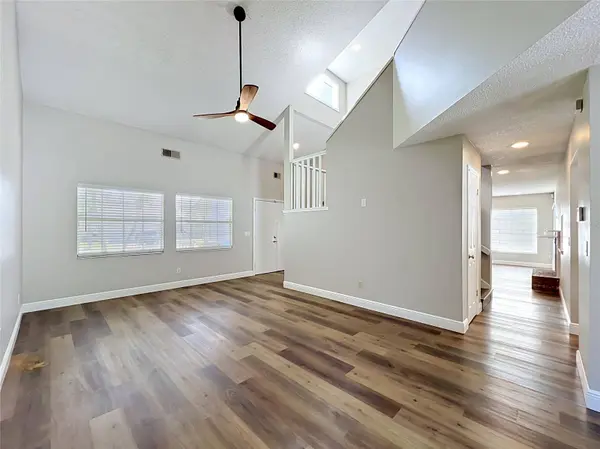 1593 LAWNDALE CIR, Winter Park, FL 32792