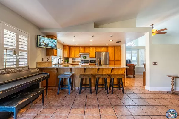 600 Tiger Lily Ln, Imperial, CA 92251