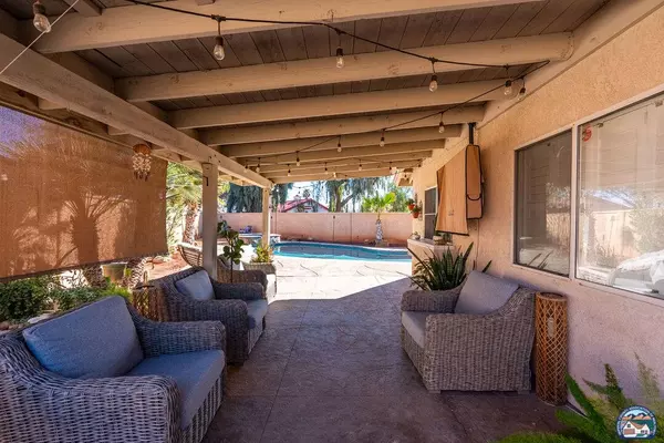 600 Tiger Lily Ln, Imperial, CA 92251