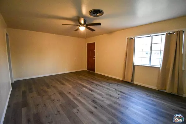 619 E 7th St, Holtville, CA 92250