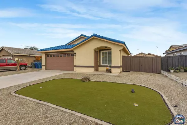 190 W Bernardi St, Imperial, CA 92251