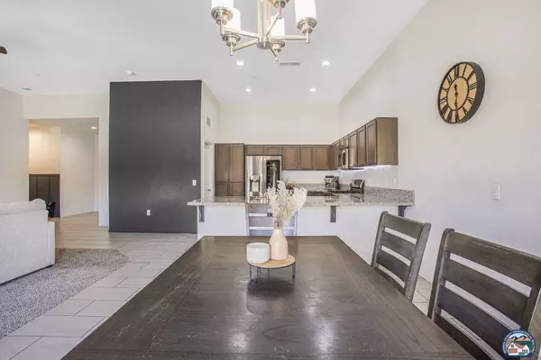 921 S 1st St, Brawley, CA 92227