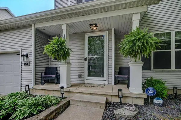 5438 Park Meadow Drive, Madison, WI 53704