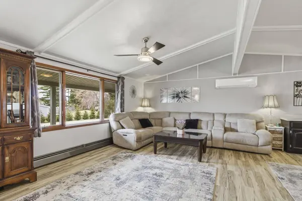 N7389 Edgewater Drive, Beaver Dam, WI 53916