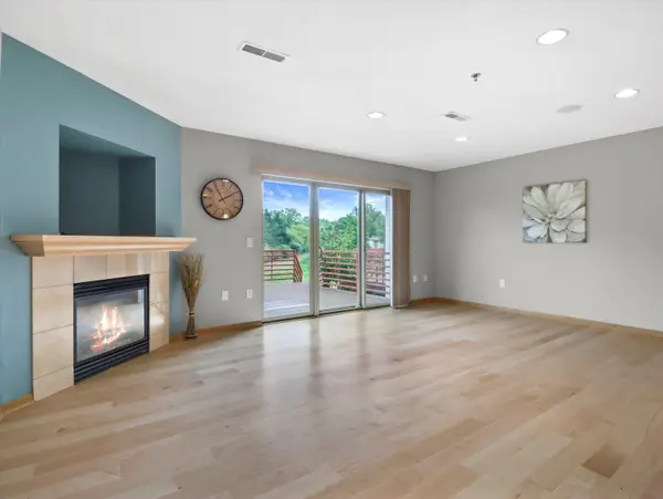 120 Meadowside Drive, Verona, WI 53593