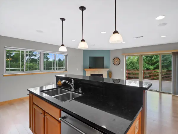 120 Meadowside Drive, Verona, WI 53593